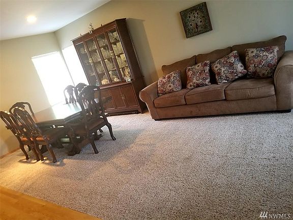 5th image of 1519 53rd St SE