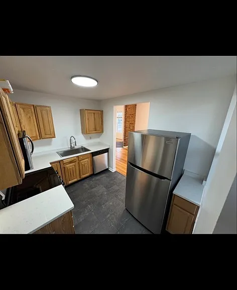 808 Des Moines St #810-1 — Photo 2
