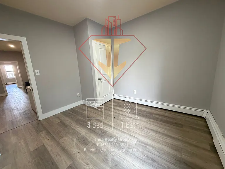 26 Andrew St #1L — Photo 2