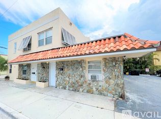415 2nd Ave N APT B, Lake Worth, FL 33460