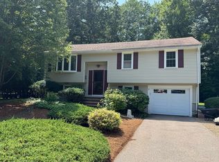 6 Kensington Rd, Norton, MA 02766