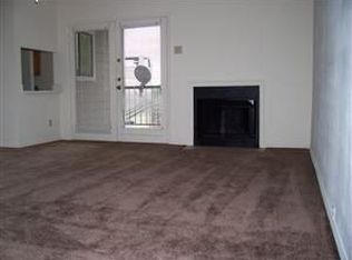 9633 W Feris Brh Blvd APT 104, Dallas, TX 75243