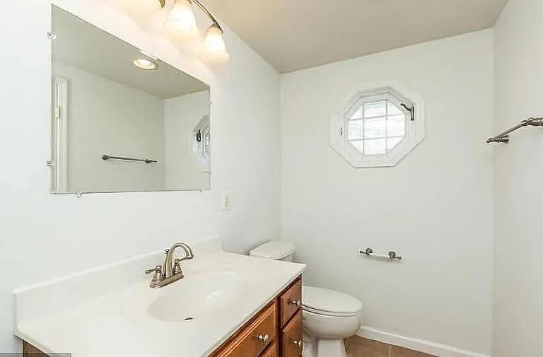 718 S Port St — Photo 17