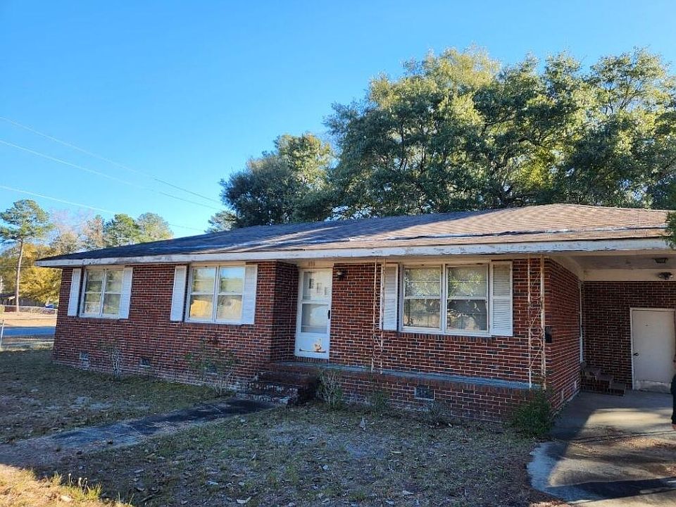 1st image of 696 Eastland Ave