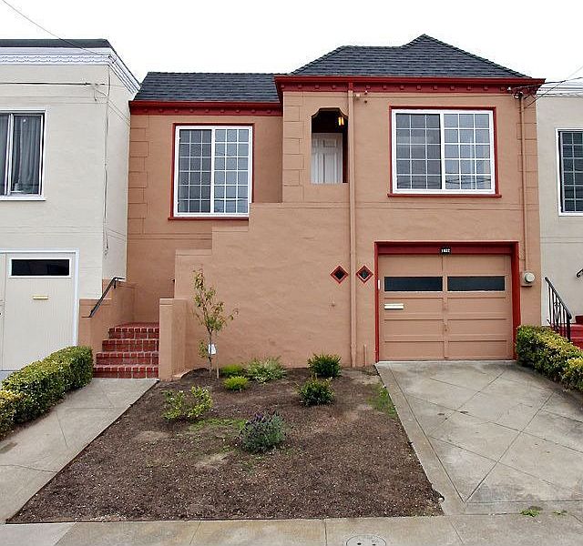 1st image of 1922 34th Ave