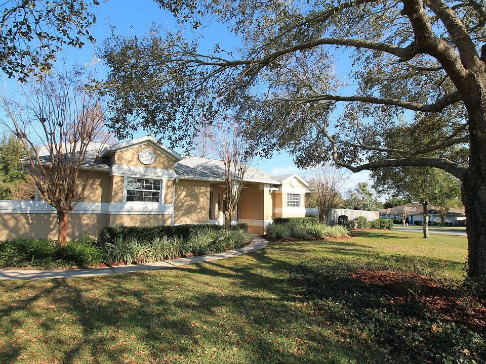 1st image of 5383 SE 15th Ave