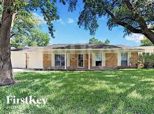 10423 Collingswood Rd, La Porte, TX 77571