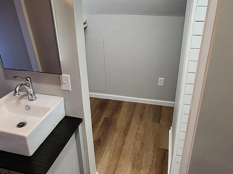 215 Dakota Ave — Photo 25