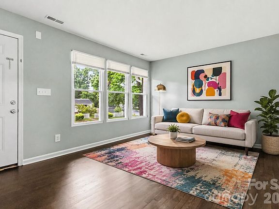 3rd image of 1248 Rosada Dr