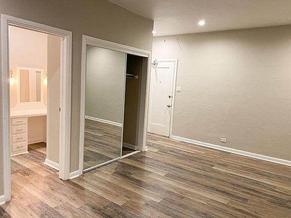 3rd image of 1759 Orchid Ave #105