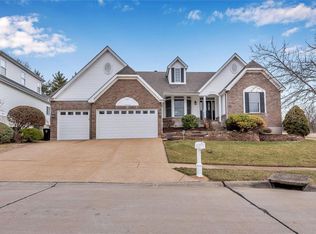 13432 Garden Circle Ct, Saint Louis, MO 63128
