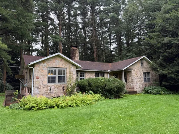 754 Kahle Dr, Marienville, PA 16239