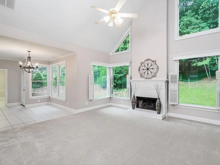 802 Satin Wood Pl — Photo 7