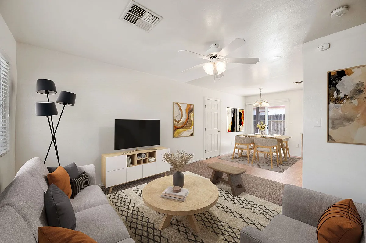 Building Photo - Tyner Ranch Townhomes