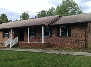 1636 Pecan Rd, Reidsville, NC 27320