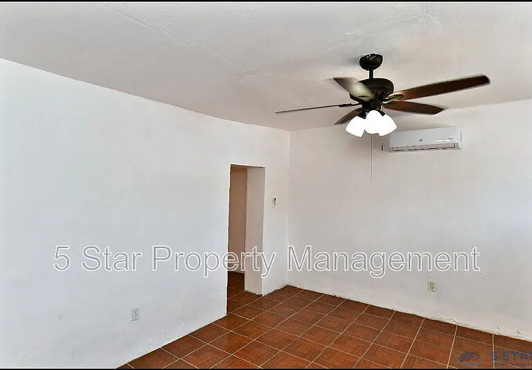 1910A Olive Ave — Photo 12