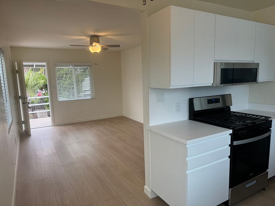 1st image of 2625-29 A St #2627