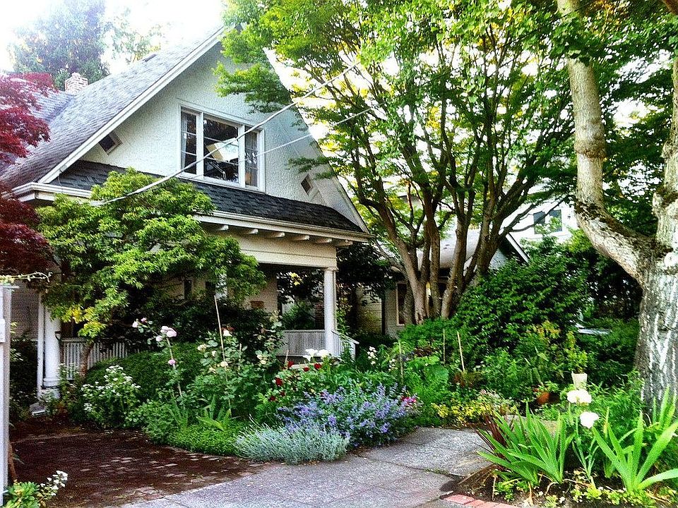 2nd image of 5813 McKinley Pl N