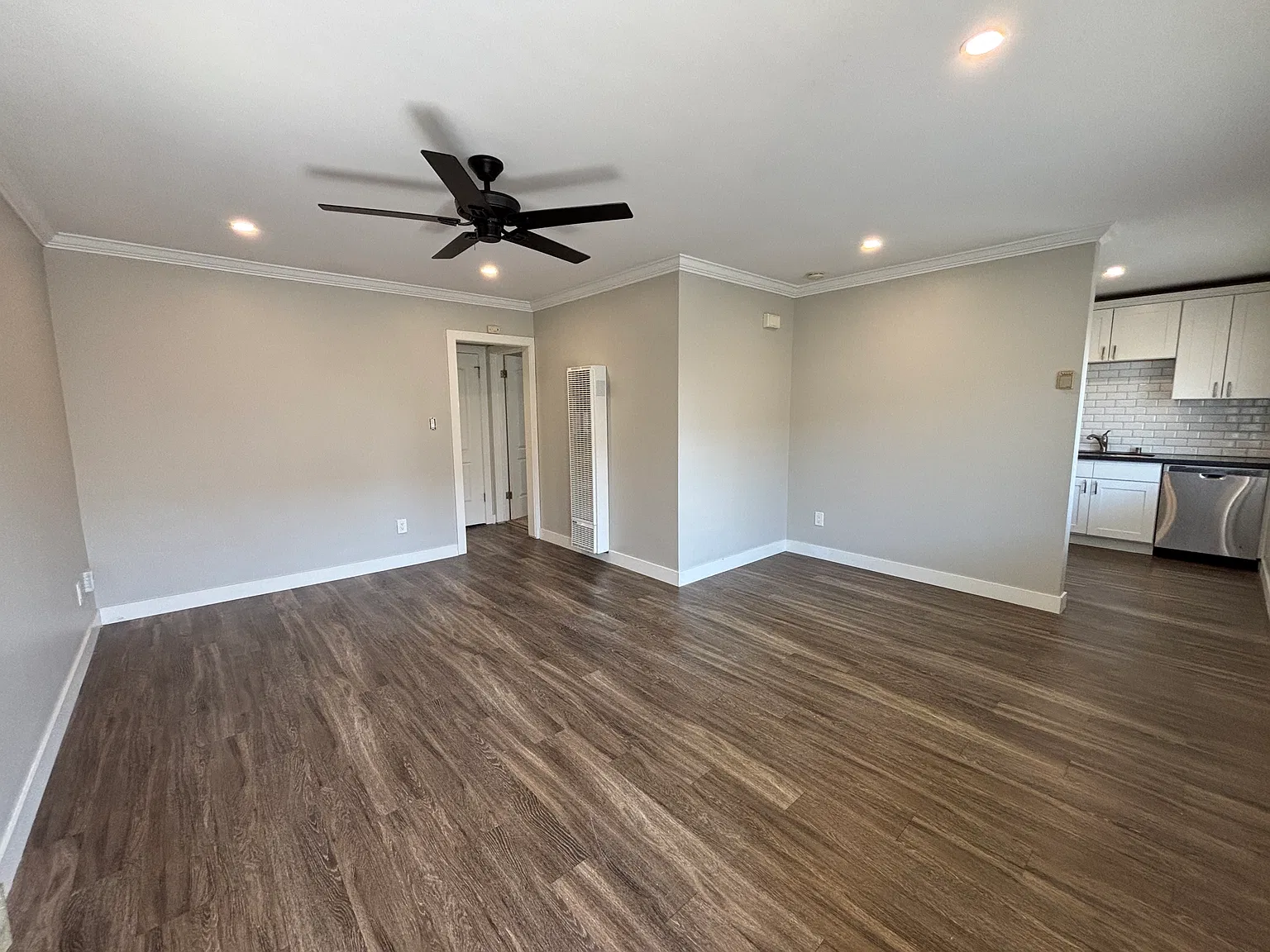 1 bed, 645 sqft, $2,000 — Photo 3