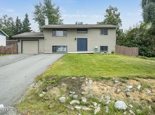 11507 Dawn St, Eagle River, AK 99577