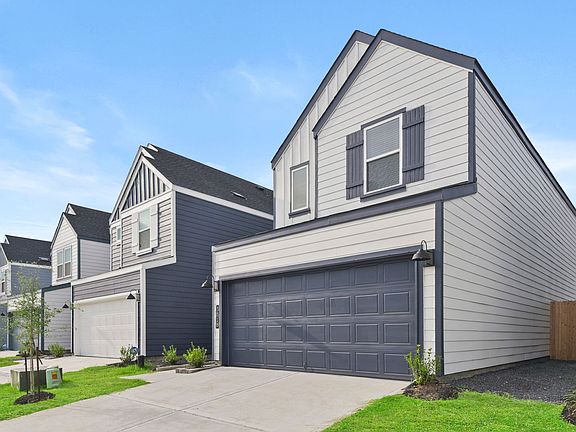 2nd image of 3018 La Latina Dr