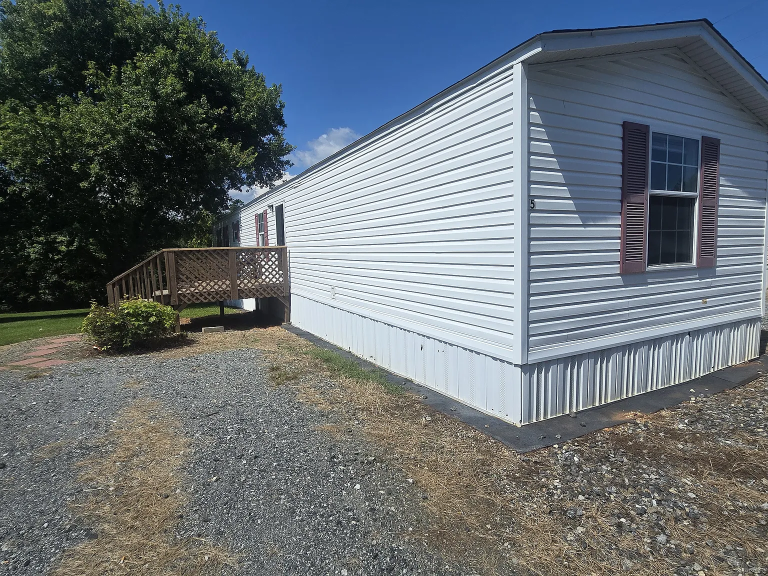 5 Doc Weaver Dr — Photo 2