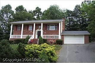 5th image of 1 Barrington Ct