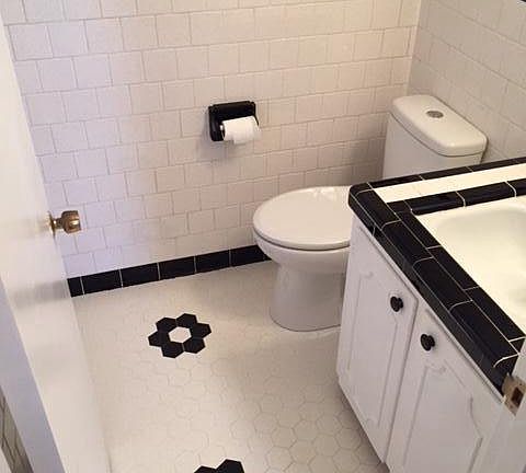 1/2 Bath off Master Bedroom