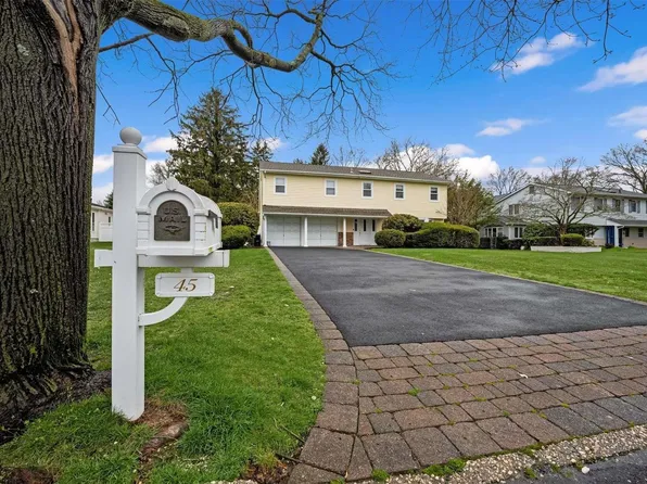 45 Wintercress Lane, East Northport, NY 11731