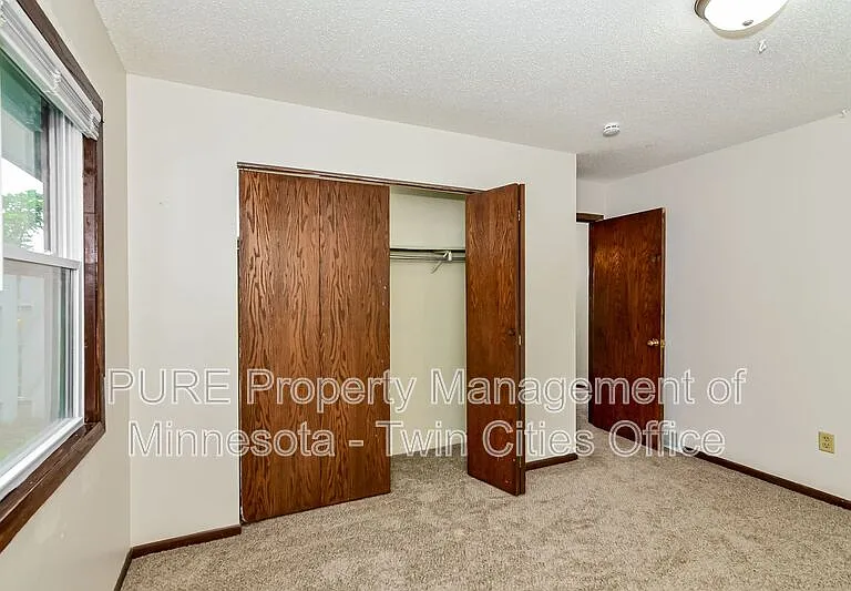 7441 Major Ave N — Photo 16