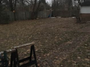 2170 Helmsford Dr, Wolverine Lake, MI 48390