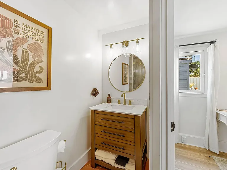 813 Castillo St — Photo 16