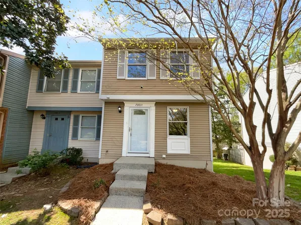 7301 Pebblestone Dr APT F, Charlotte, NC 28212