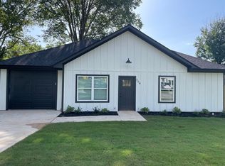 209 Crestview St, Whitehouse, TX 75791