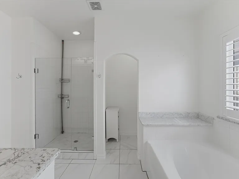 3406 W 4th St — Photo 18