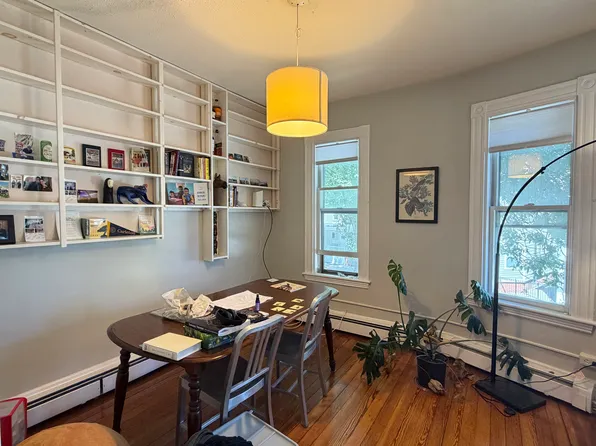 162 Hampshire St #3, Cambridge, MA 02139