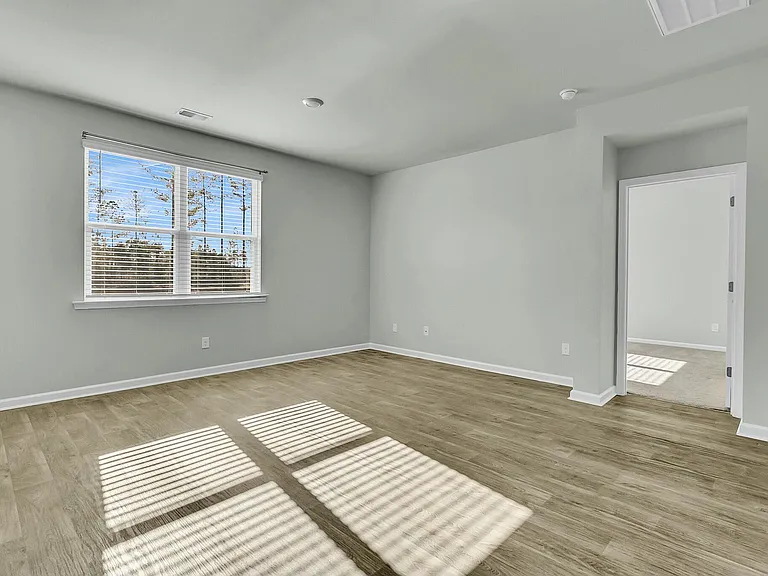 229 Grand View Xing — Photo 18