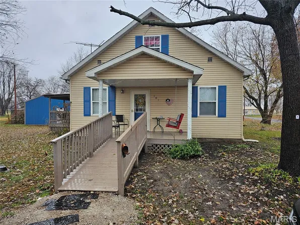 101 Mor St, Wilsonville, IL 62093