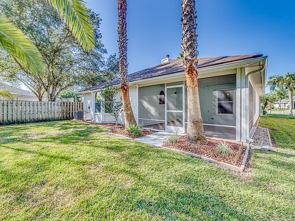 3rd image of 304 Twinleaf Ct