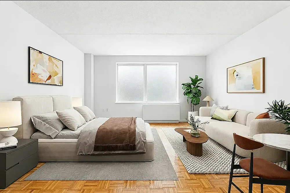 520 W 48th St — Photo 2