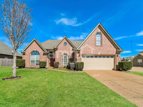 8254 Blue Lagoon Dr, Arlington, TN 38002
