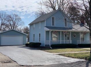 618 N Market St, Winamac, IN 46996