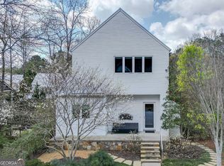 10548 Serenbe Ln, Chattahoochee Hills, GA 30268
