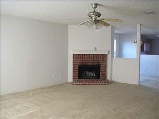 1st image of 121 Stoneridge Dr