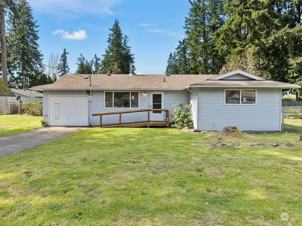 11734 Fry Avenue SW, Port Orchard, WA 98367