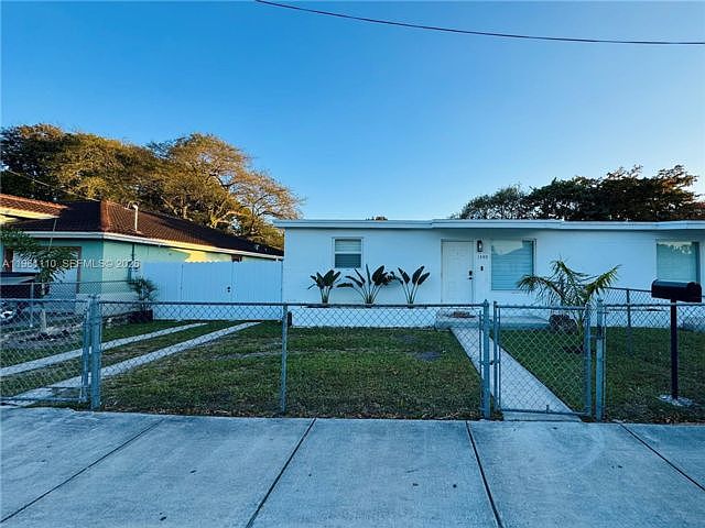 1st image of 1340-1340 NW 60th St