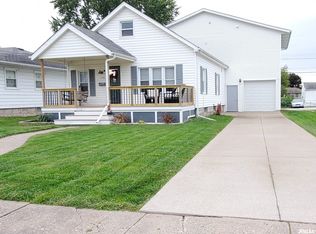 2338 W High St, Davenport, IA 52804