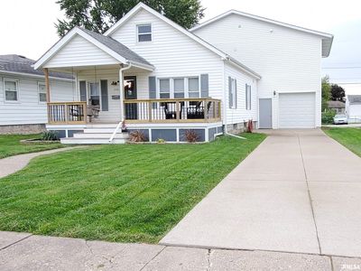 2338 W High St, Davenport, IA, 52804