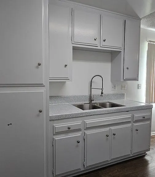 10635 Colima Rd — Photo 32