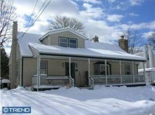 25 Collins Rd, Hamilton, NJ 08619